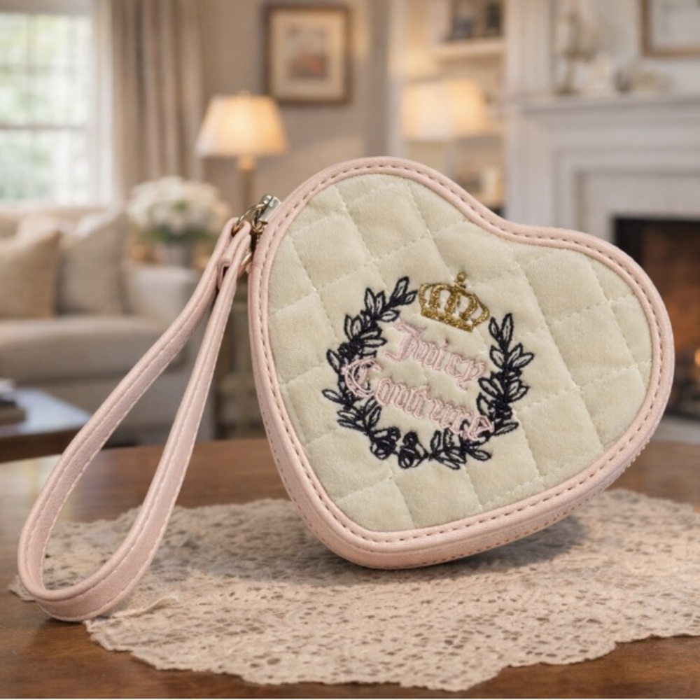 NWOT Juicy Couture Heart-Shaped Cream and Pink Wristlet